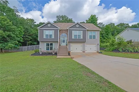 1955 Paynes Pt, Winder, GA 30680