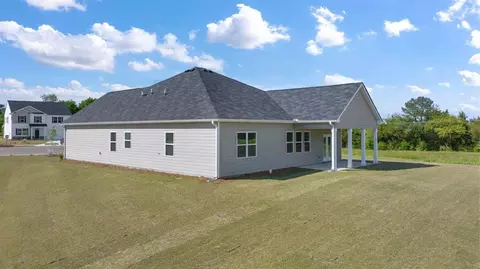 303 Abbott Rd, Statham, GA 30666 photo 4