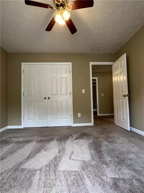 Bedroom - 645 Robin Rd, Covington, GA 30016 photo 4 of 11