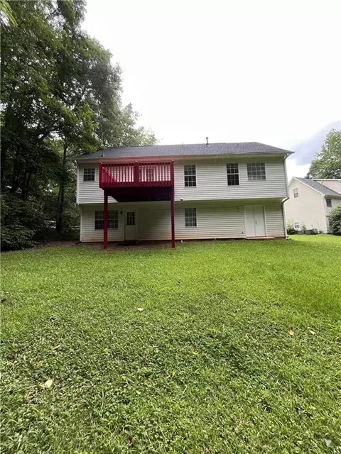 Exterior - 645 Robin Rd, Covington, GA 30016 photo 2 of 4