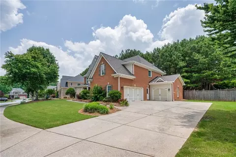Exterior - 5635 Upper Creek Ct, Suwanee, GA 30024 photo 2 of 10