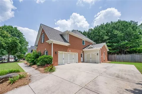 Exterior - 5635 Upper Creek Ct, Suwanee, GA 30024 photo 3 of 10