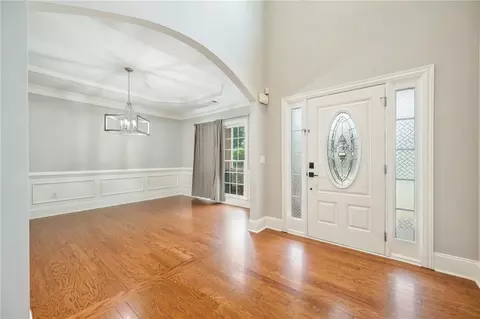 Entry Way - 5635 Upper Creek Ct, Suwanee, GA 30024 photo 1 of 5