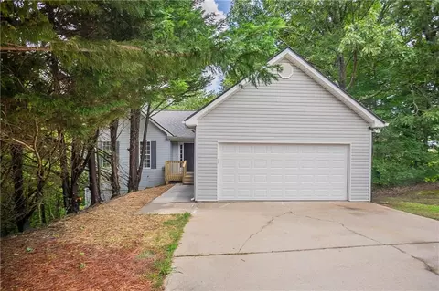 5096 Limerick Ln, Flowery Branch, GA 30542