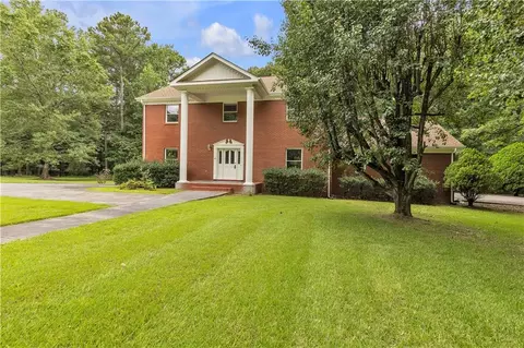 145 Lakewood Dr SE, Calhoun, GA 30701