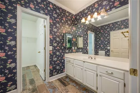Bath - 6065 Standard View Dr, Duluth, GA 30097 photo 3 of 4