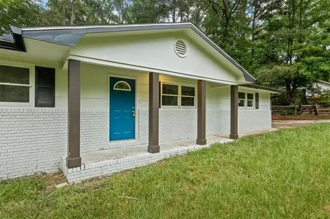 2091 Chestnut Log Dr, Lithia Springs, GA 30122