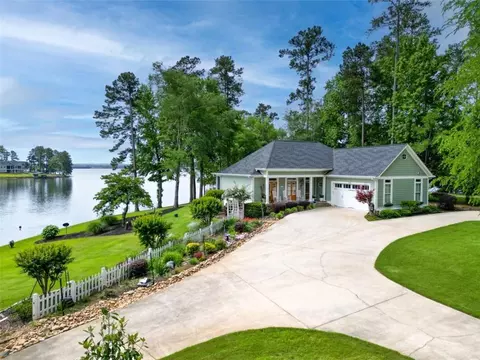 1058 Carrs Station Rd, Milledgeville, GA 31061