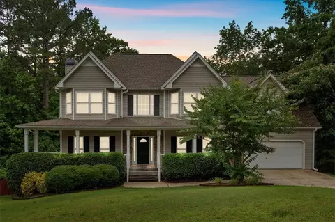345 Riverstone Dr, Hiram, GA 30141