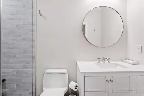 Bath - 309 Mcdaniel Pl, Canton, GA 30115 photo 5 of 10