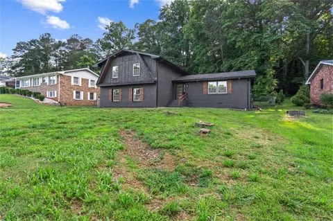 1239 Teakwood Trl, Stone Mountain, GA 30083