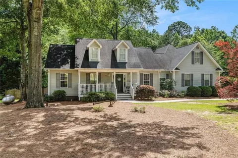 30 Marian Cir, Griffin, GA 30223