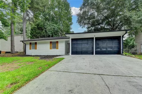 Exterior - 2508 Wagon Trce, Duluth, GA 30096 photo 2 of 8
