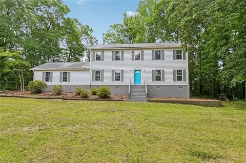 56 Carlane Cir, Bowdon, GA 30108