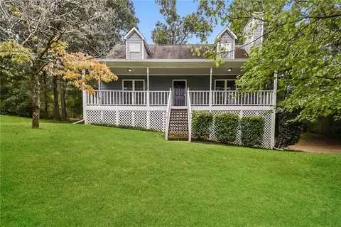 4150 Sterling Pointe Dr, Douglasville, GA 30135