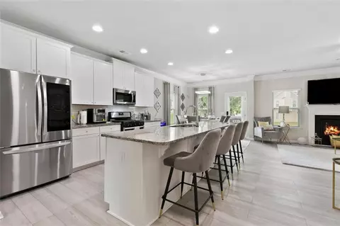 Kitchen - 140 Canyons Ct, Hampton, GA 30228 photo 1 of 4