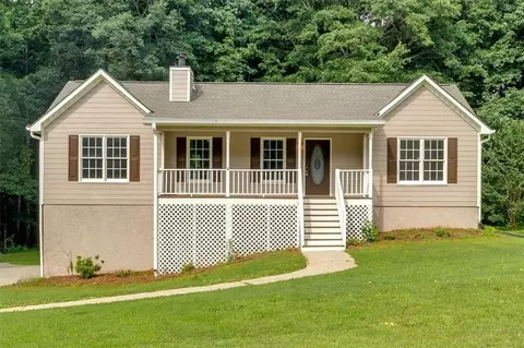 225 Hitchcock Dr, Villa Rica, GA 30180