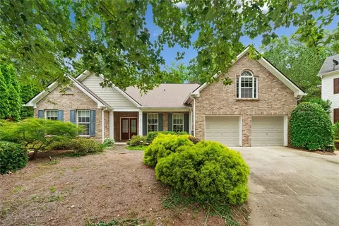 3633 Gilpin Ct, Lawrenceville, GA 30044