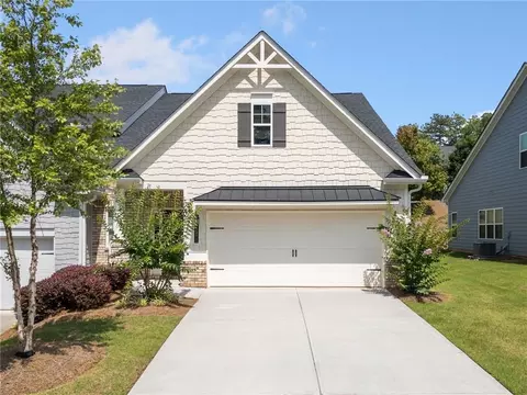 4571 Grenadine Cir, Acworth, GA 30101