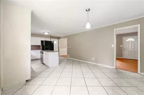6033 Morrow Cv, Morrow, GA 30260 photo 10