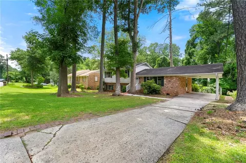 6033 Morrow Cv, Morrow, GA 30260 photo 4