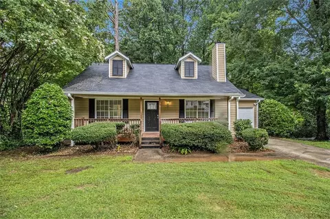 2120 Glenwood Downs Dr, Decatur, GA 30035