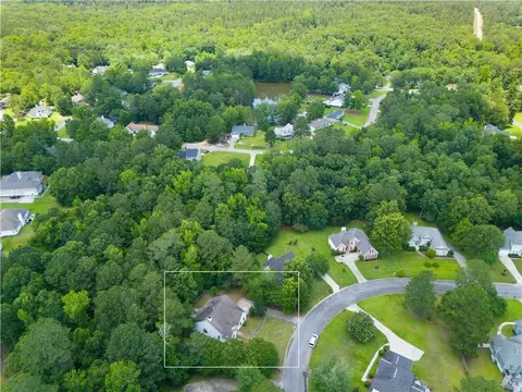 217 Amalie Dr, Macon, GA 31220