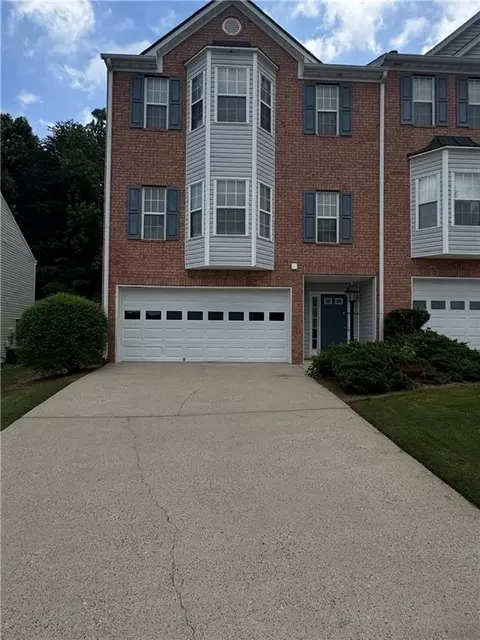 1346 Pilgrim Lake Dr, Cumming, GA 30040