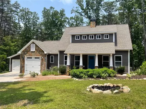 400 Mulberry Cir, Jasper, GA 30143