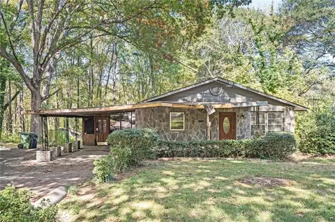 270 Bromack Dr SE, Atlanta, GA 30315