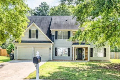 40 Queensland Ln, Covington, GA 30016