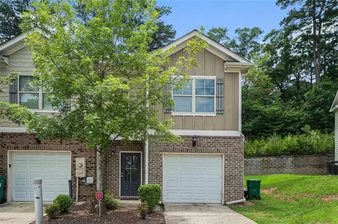 3271 Pennington Dr, Stonecrest, GA 30038
