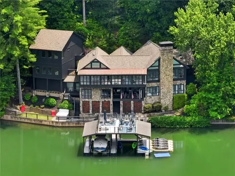 178 Rowland Pt, Morganton, GA 30560
