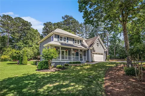 1655 Peachcrest Dr, Lawrenceville, GA 30043