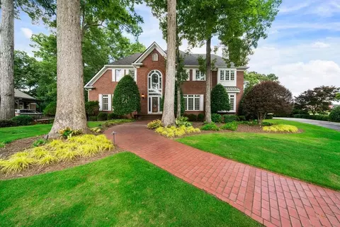 2202 Lattimore Farm Dr NW, Kennesaw, GA 30152