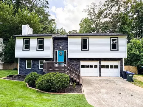 230 Sheringham Dr, Roswell, GA 30076