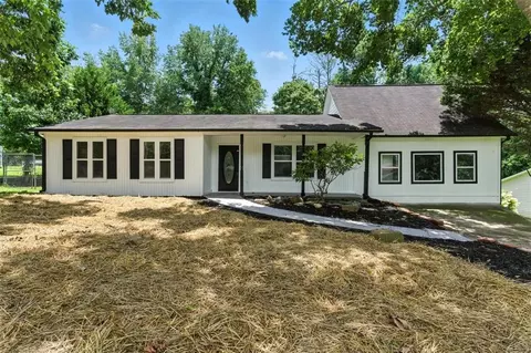 144 Cathy Ln, Hiram, GA 30141