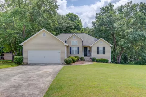 1406 Marshview Ct, Hoschton, GA 30548