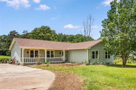 107 Bowen Rd, Stockbridge, GA 30281