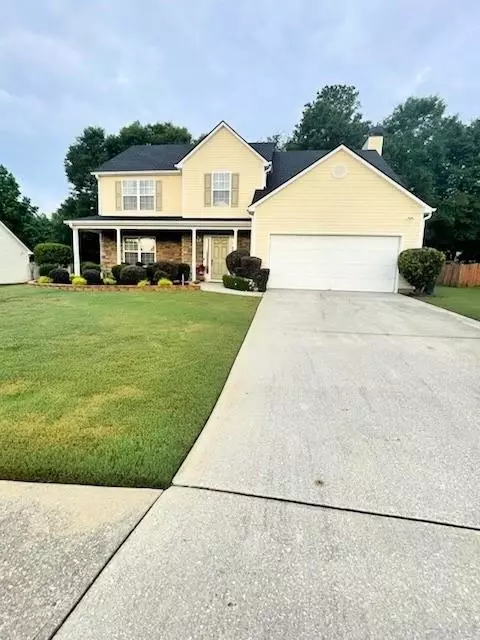 4237 Webb Meadows Dr, Loganville, GA 30052