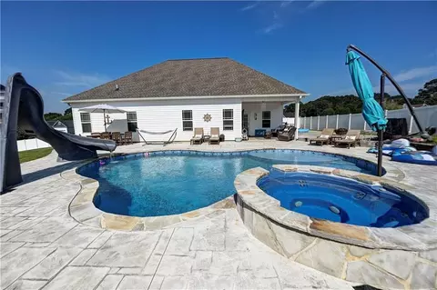 Exterior - 153 Hurds Pathway, Calhoun, GA 30701 photo 5 of 20