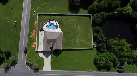 View/Area - 153 Hurds Pathway, Calhoun, GA 30701 photo 2 of 10