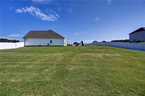Exterior - 153 Hurds Pathway, Calhoun, GA 30701 photo 9 of 20