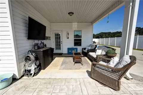 Exterior - 153 Hurds Pathway, Calhoun, GA 30701 photo 10 of 20
