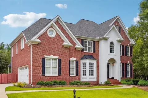 650 Garden Wilde Pl, Roswell, GA 30075