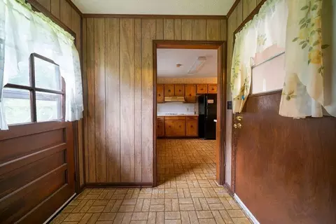 Entry Way - 101 Beaver Run, Lagrange, GA 30241 photo 1 of 1