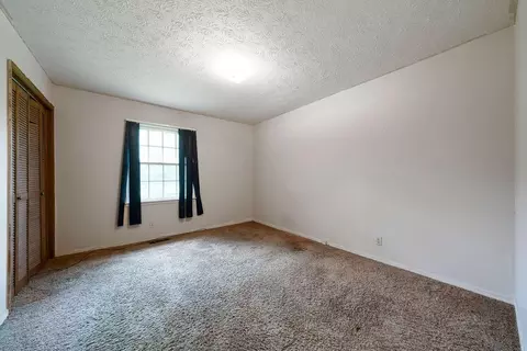Bedroom - 101 Beaver Run, Lagrange, GA 30241 photo 6 of 6