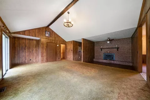 Living - 101 Beaver Run, Lagrange, GA 30241 photo 1 of 2