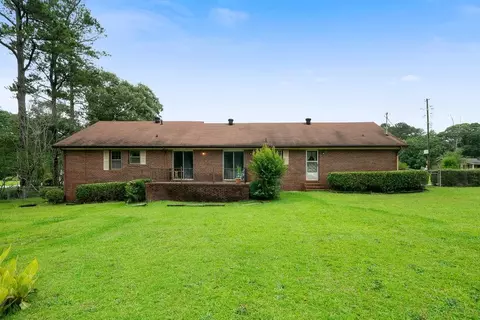 Exterior - 101 Beaver Run, Lagrange, GA 30241 photo 3 of 5