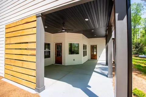 Exterior - 90 Ayers Rd, Bowdon, GA 30108 photo 11 of 18